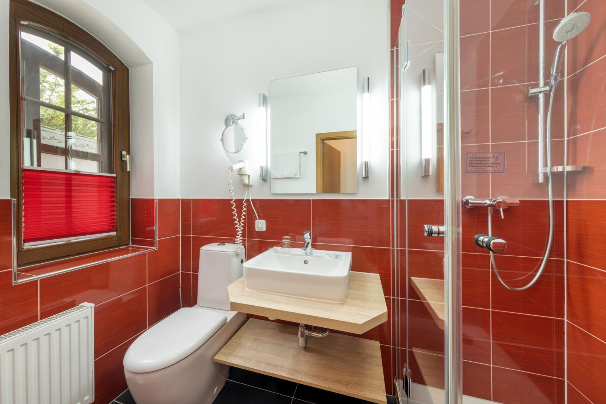 Landhotel Zur Schmiede Goehren-Lebbin Luaran gambar