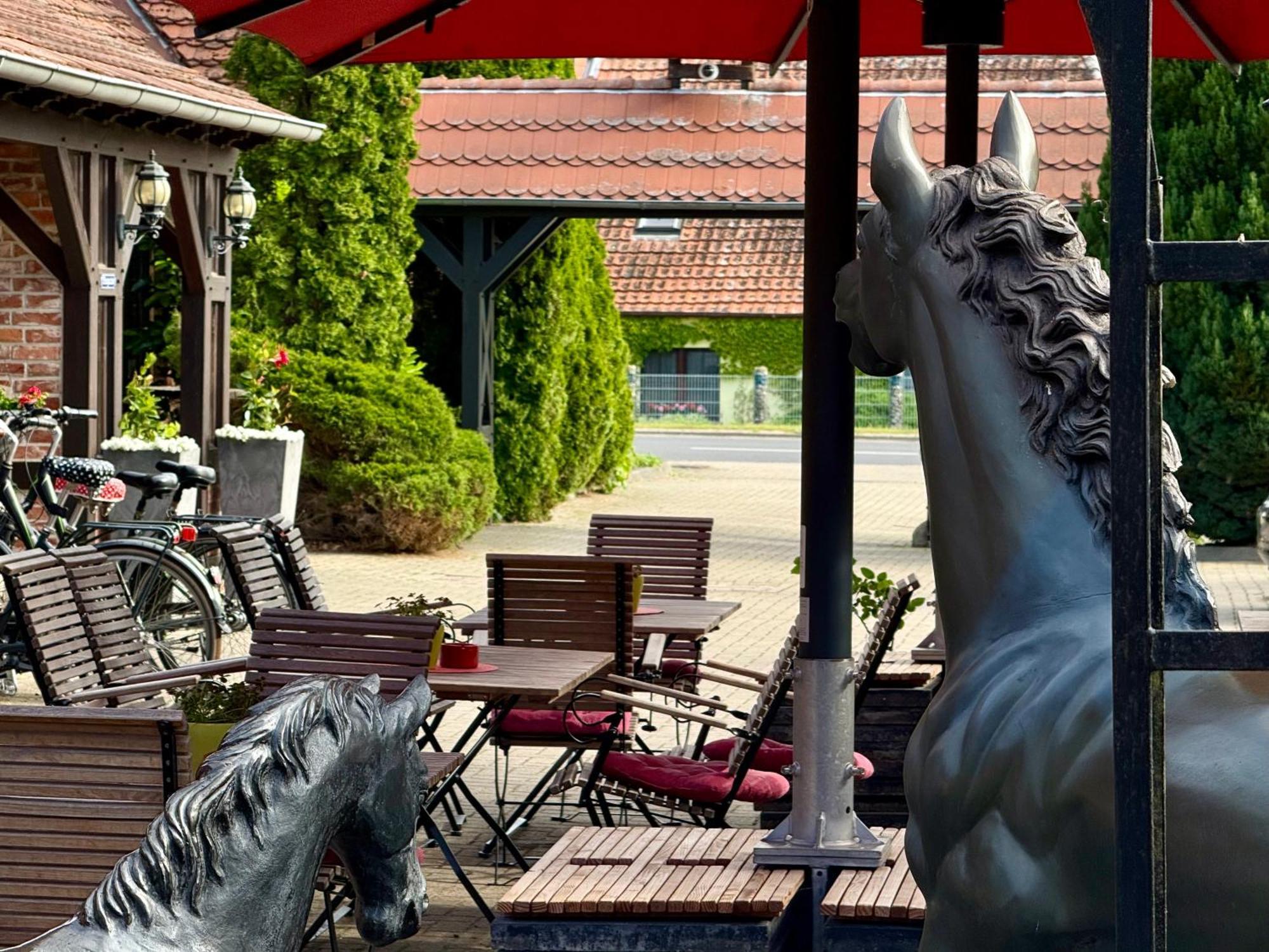 Landhotel Zur Schmiede Goehren-Lebbin Luaran gambar